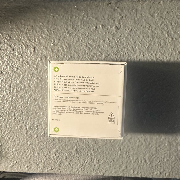 Apple AirPods Pro Packaging with White Design